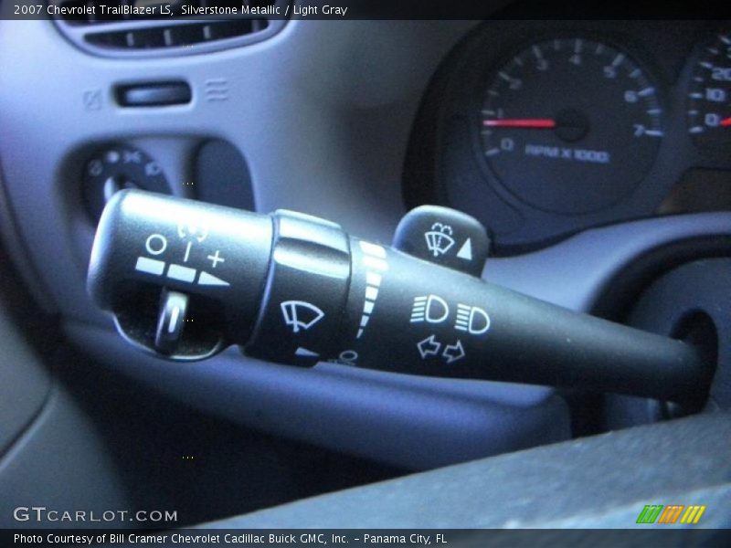 Silverstone Metallic / Light Gray 2007 Chevrolet TrailBlazer LS