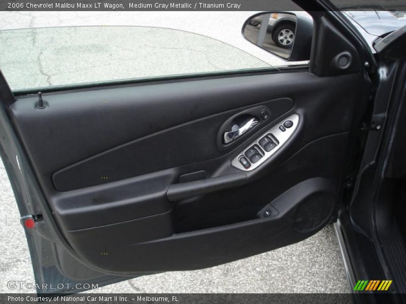 Medium Gray Metallic / Titanium Gray 2006 Chevrolet Malibu Maxx LT Wagon