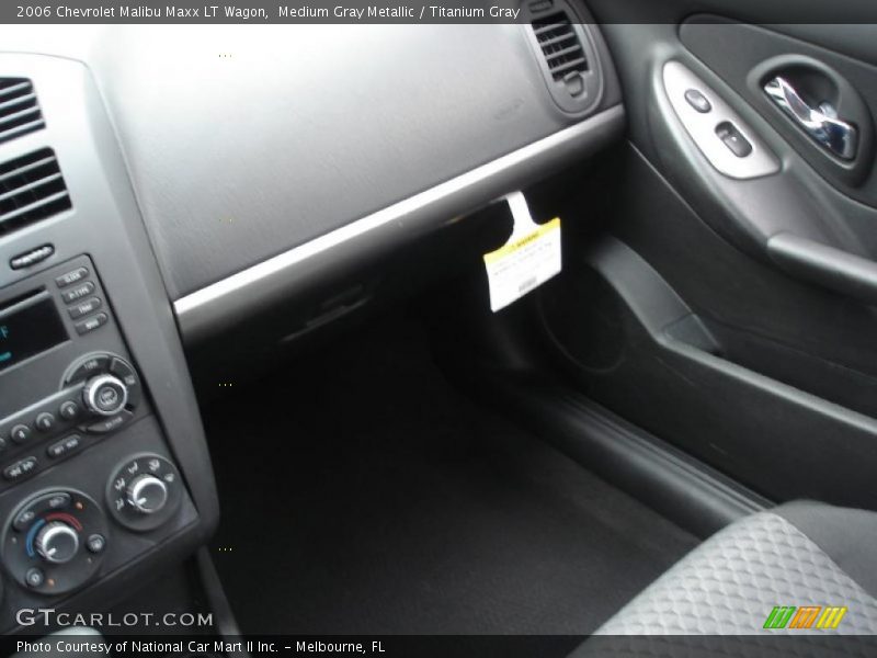 Medium Gray Metallic / Titanium Gray 2006 Chevrolet Malibu Maxx LT Wagon