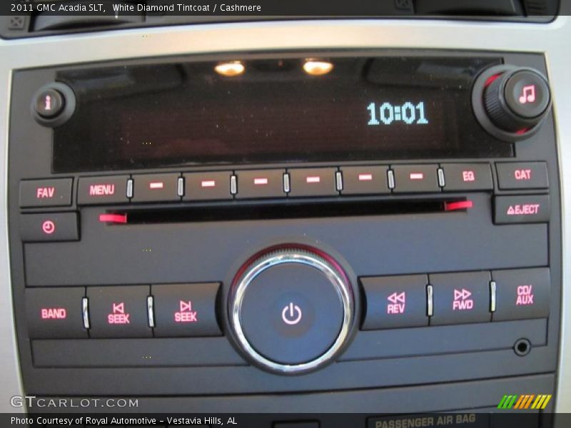 White Diamond Tintcoat / Cashmere 2011 GMC Acadia SLT