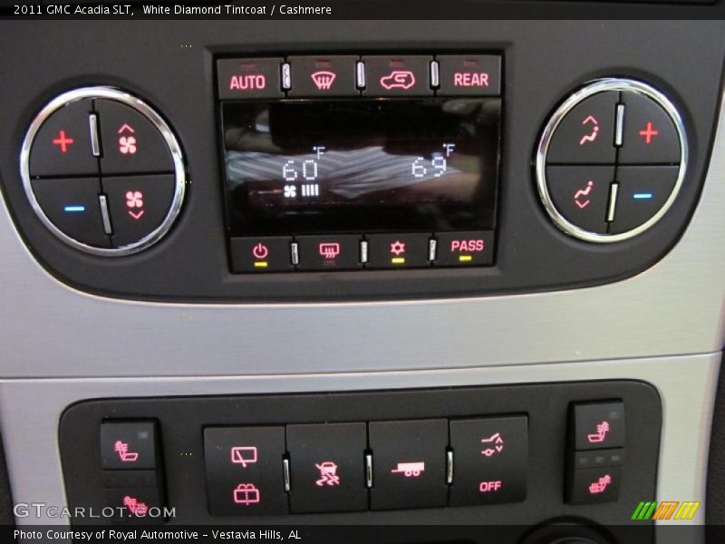 White Diamond Tintcoat / Cashmere 2011 GMC Acadia SLT