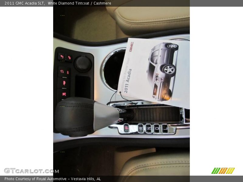 White Diamond Tintcoat / Cashmere 2011 GMC Acadia SLT