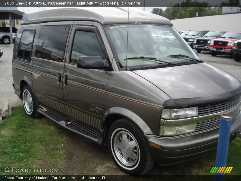 Light Autumnwood Metallic / Neutral 2000 Chevrolet Astro LS Passenger Van