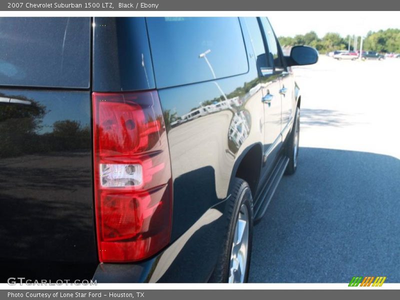 Black / Ebony 2007 Chevrolet Suburban 1500 LTZ