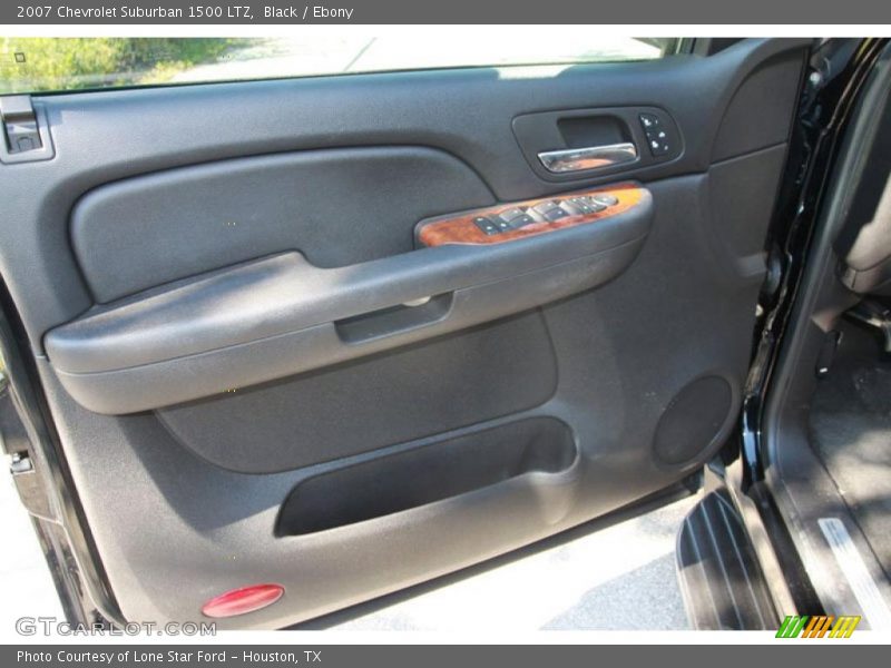 Black / Ebony 2007 Chevrolet Suburban 1500 LTZ