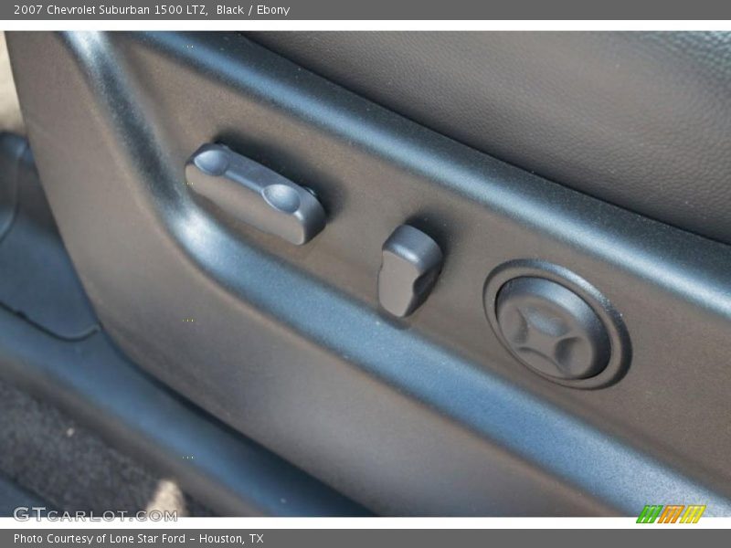 Black / Ebony 2007 Chevrolet Suburban 1500 LTZ