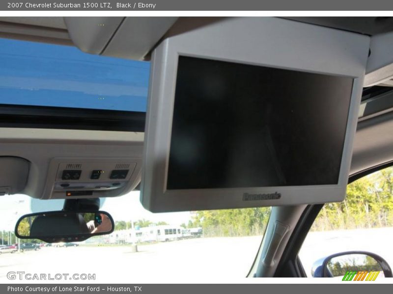 Black / Ebony 2007 Chevrolet Suburban 1500 LTZ