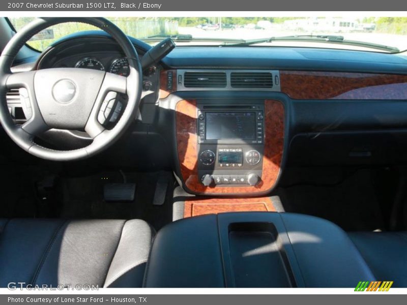 Black / Ebony 2007 Chevrolet Suburban 1500 LTZ