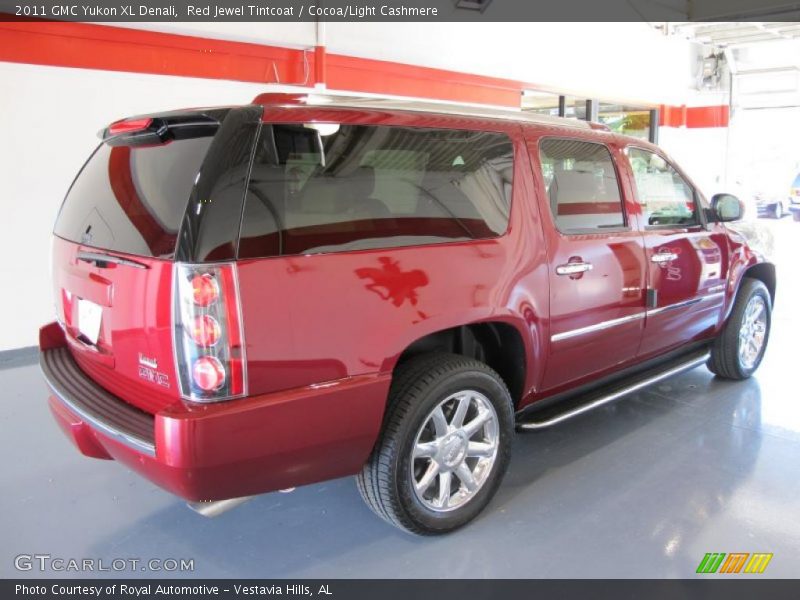 Red Jewel Tintcoat / Cocoa/Light Cashmere 2011 GMC Yukon XL Denali