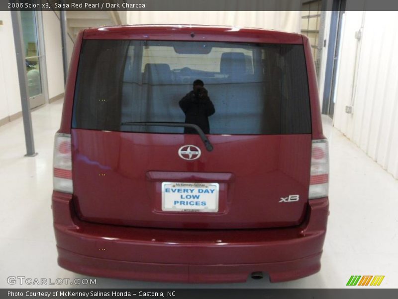 Salsa Red Pearl / Dark Charcoal 2006 Scion xB