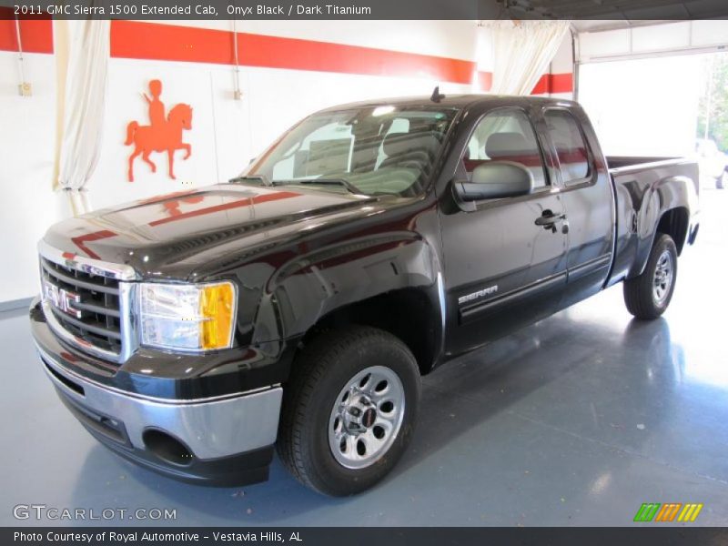 Onyx Black / Dark Titanium 2011 GMC Sierra 1500 Extended Cab