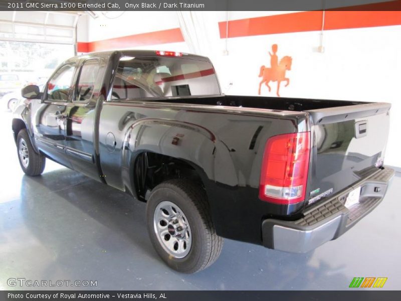 Onyx Black / Dark Titanium 2011 GMC Sierra 1500 Extended Cab