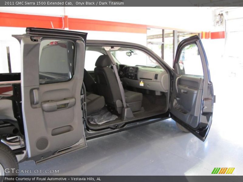 Onyx Black / Dark Titanium 2011 GMC Sierra 1500 Extended Cab