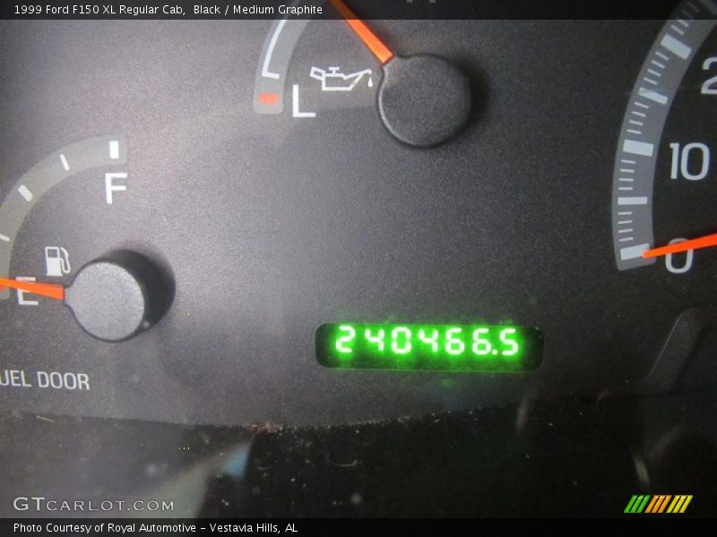 Black / Medium Graphite 1999 Ford F150 XL Regular Cab