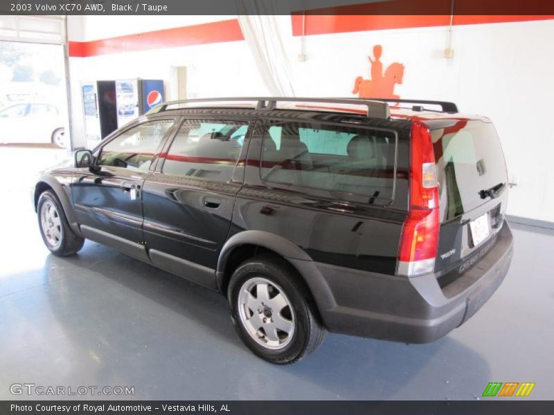 Black / Taupe 2003 Volvo XC70 AWD