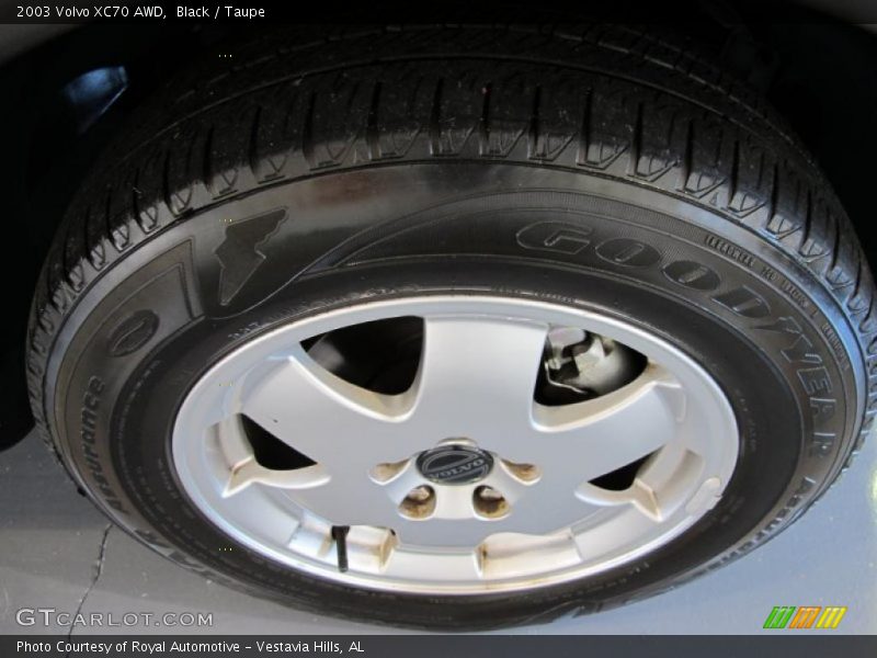 Black / Taupe 2003 Volvo XC70 AWD