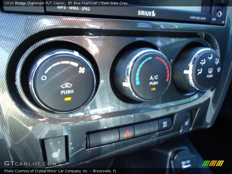 B5 Blue Pearlcoat / Dark Slate Gray 2010 Dodge Challenger R/T Classic