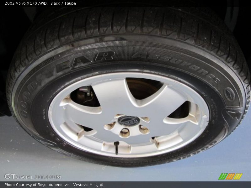 Black / Taupe 2003 Volvo XC70 AWD
