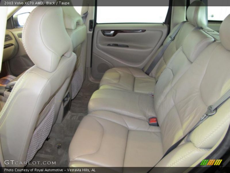 Black / Taupe 2003 Volvo XC70 AWD