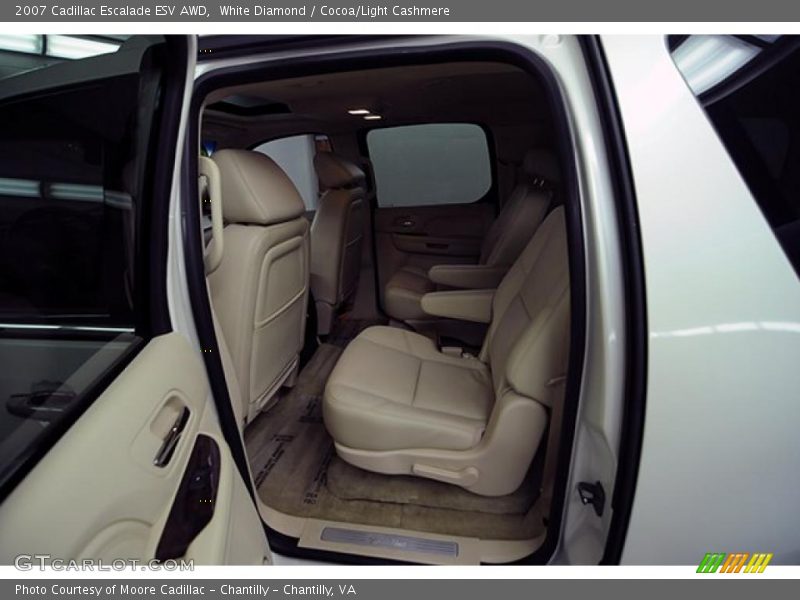 White Diamond / Cocoa/Light Cashmere 2007 Cadillac Escalade ESV AWD