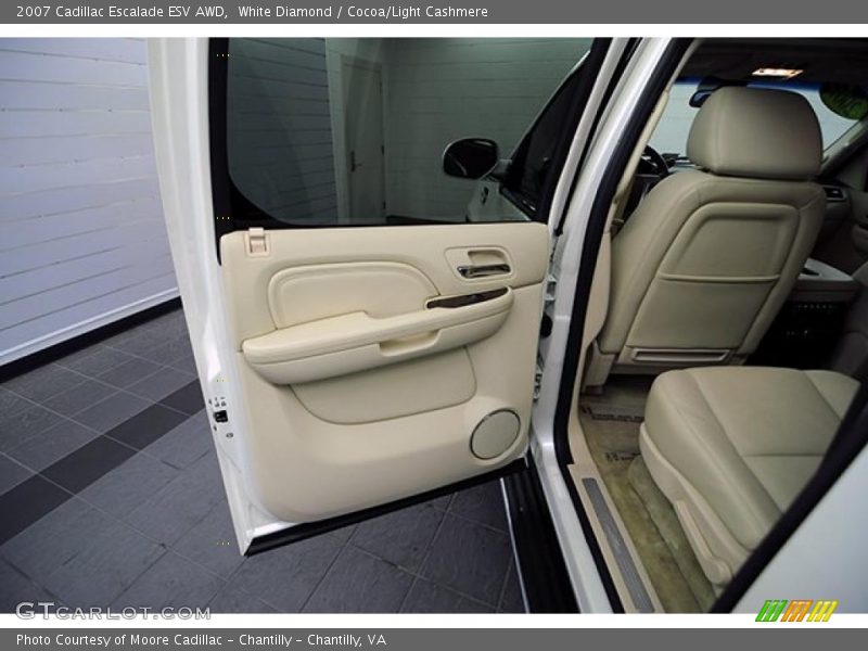 White Diamond / Cocoa/Light Cashmere 2007 Cadillac Escalade ESV AWD