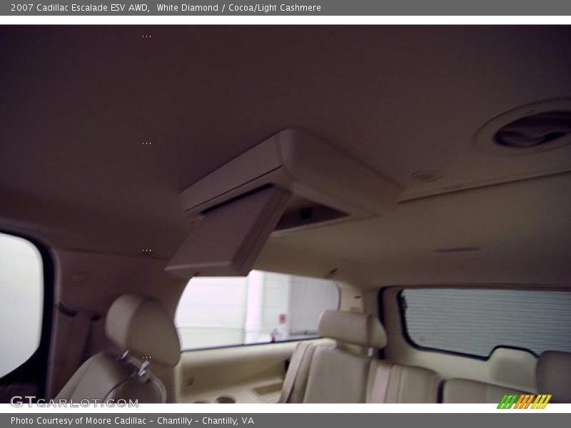 White Diamond / Cocoa/Light Cashmere 2007 Cadillac Escalade ESV AWD
