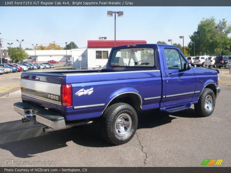 Bright Sapphire Pearl Metallic / Gray 1995 Ford F150 XLT Regular Cab 4x4