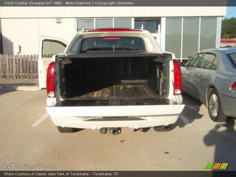 White Diamond / Cocoa/Light Cashmere 2008 Cadillac Escalade EXT AWD