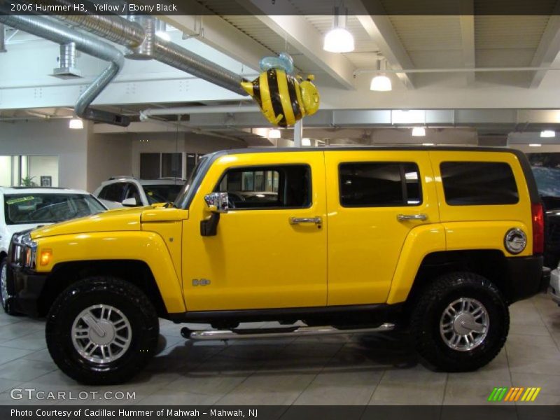 Yellow / Ebony Black 2006 Hummer H3