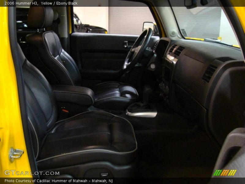 Yellow / Ebony Black 2006 Hummer H3