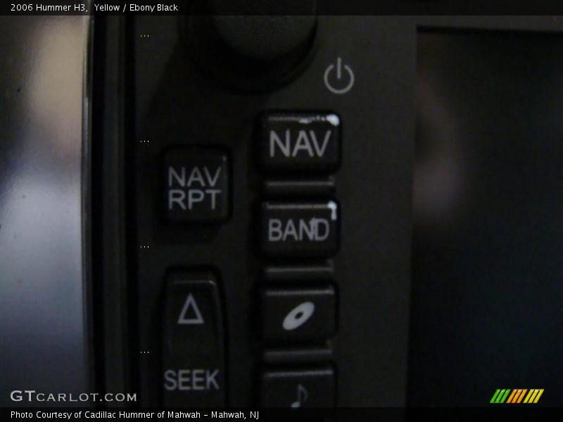 Yellow / Ebony Black 2006 Hummer H3