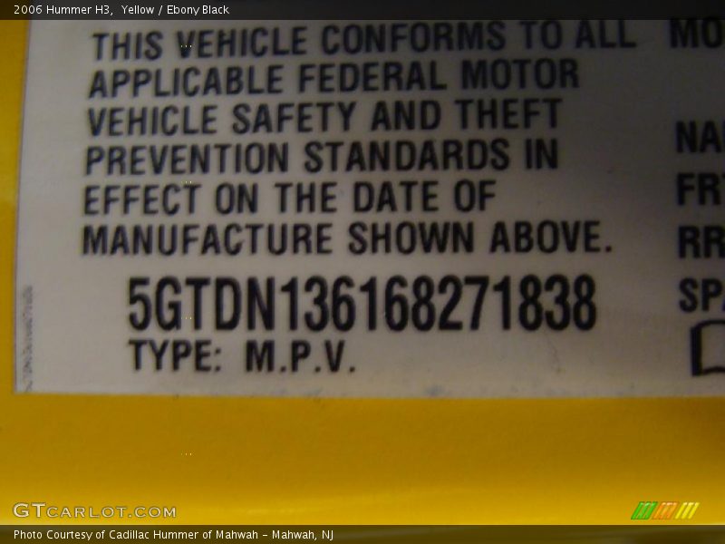 Yellow / Ebony Black 2006 Hummer H3