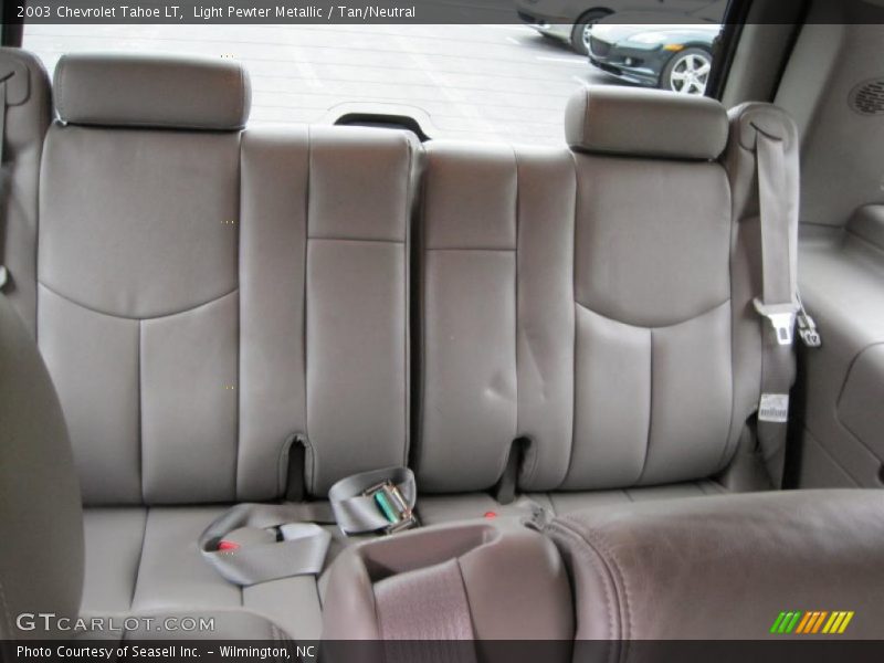 Light Pewter Metallic / Tan/Neutral 2003 Chevrolet Tahoe LT