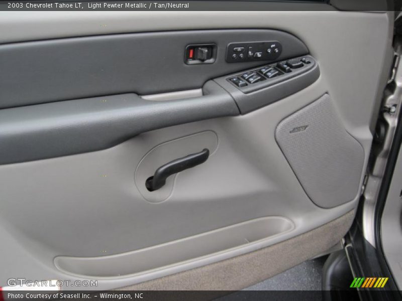 Light Pewter Metallic / Tan/Neutral 2003 Chevrolet Tahoe LT