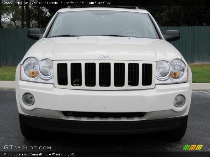Stone White / Medium Slate Gray 2005 Jeep Grand Cherokee Laredo