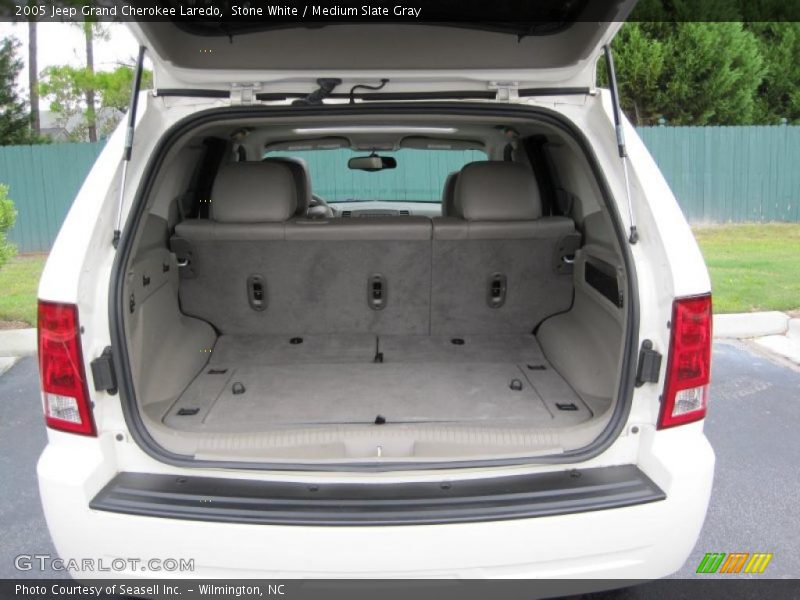 Stone White / Medium Slate Gray 2005 Jeep Grand Cherokee Laredo