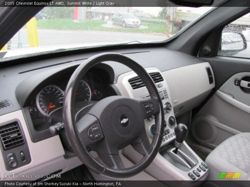 Summit White / Light Gray 2005 Chevrolet Equinox LT AWD