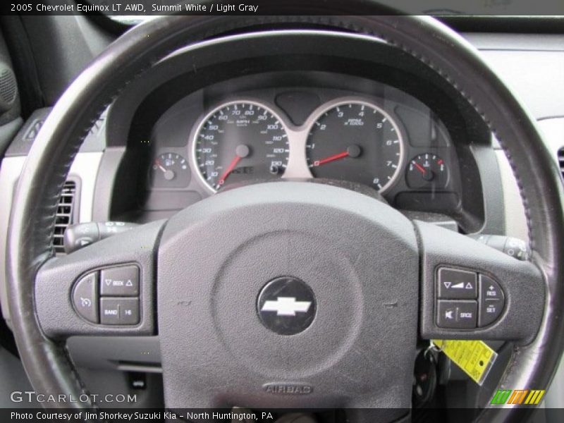 Summit White / Light Gray 2005 Chevrolet Equinox LT AWD