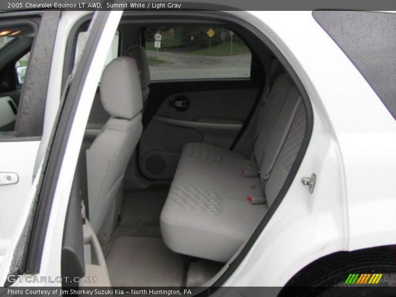 Summit White / Light Gray 2005 Chevrolet Equinox LT AWD