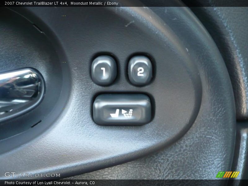 Moondust Metallic / Ebony 2007 Chevrolet TrailBlazer LT 4x4