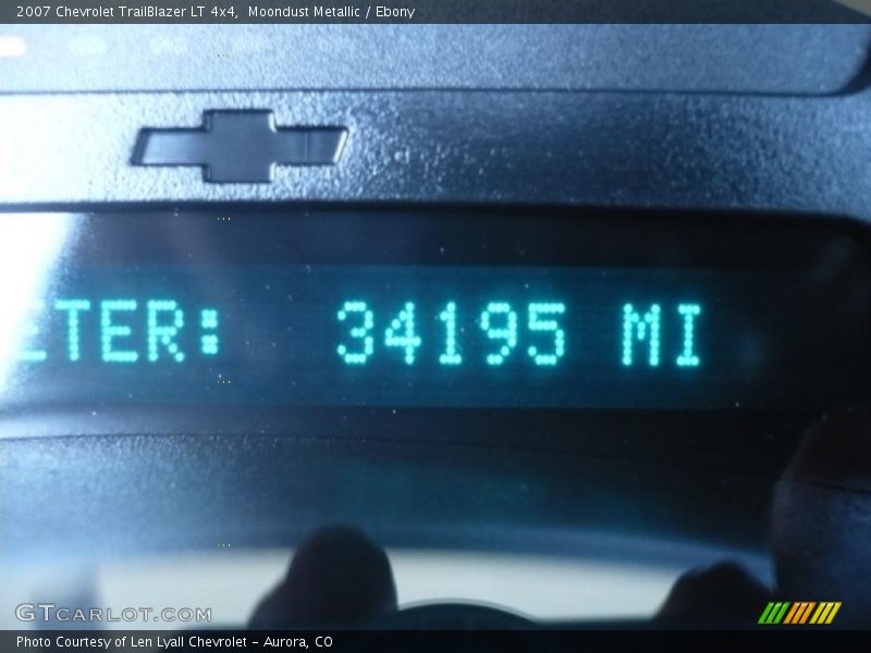 Moondust Metallic / Ebony 2007 Chevrolet TrailBlazer LT 4x4