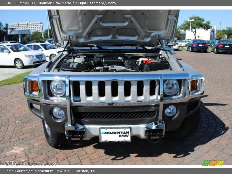 Boulder Gray Metallic / Light Cashmere/Ebony 2008 Hummer H3