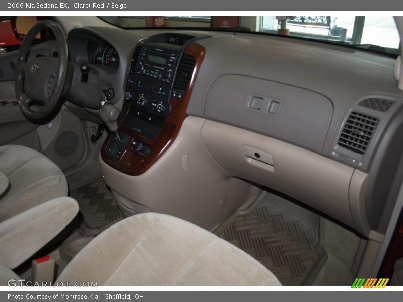 Claret Red / Beige 2006 Kia Sedona EX