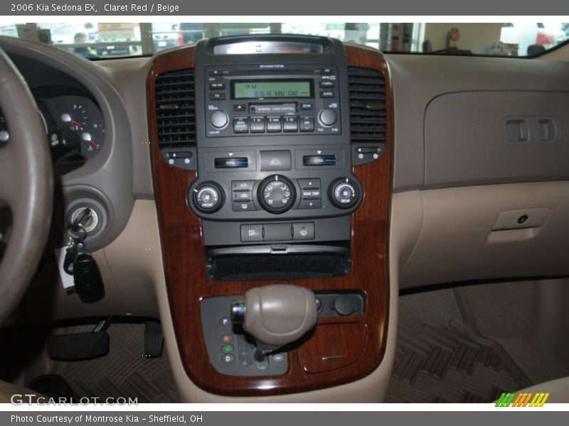 Claret Red / Beige 2006 Kia Sedona EX
