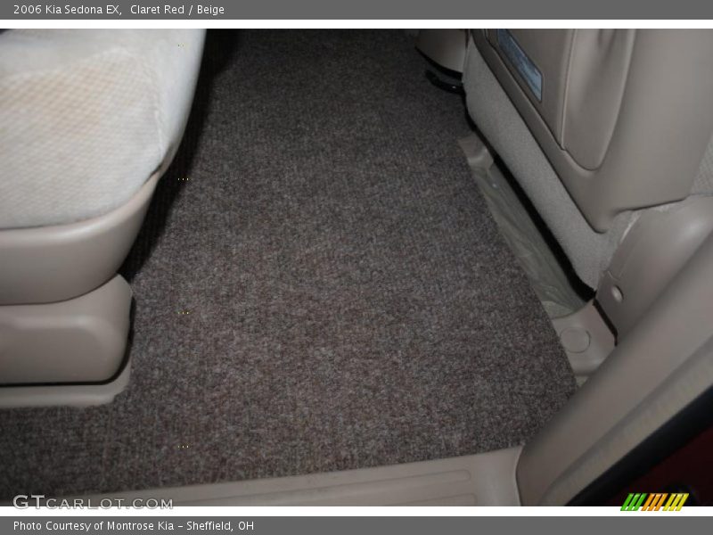 Claret Red / Beige 2006 Kia Sedona EX