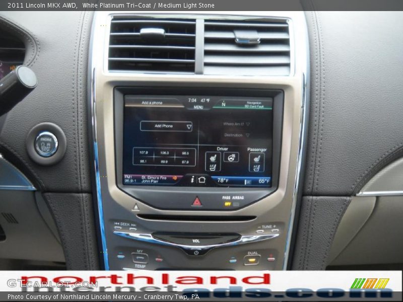 White Platinum Tri-Coat / Medium Light Stone 2011 Lincoln MKX AWD