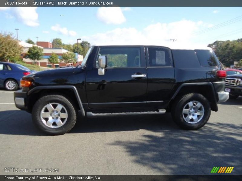 Black Diamond / Dark Charcoal 2007 Toyota FJ Cruiser 4WD