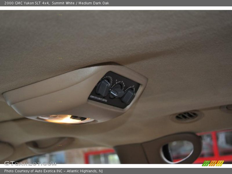 Summit White / Medium Dark Oak 2000 GMC Yukon SLT 4x4