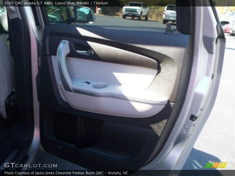 Liquid Silver Metallic / Titanium 2007 GMC Acadia SLT AWD