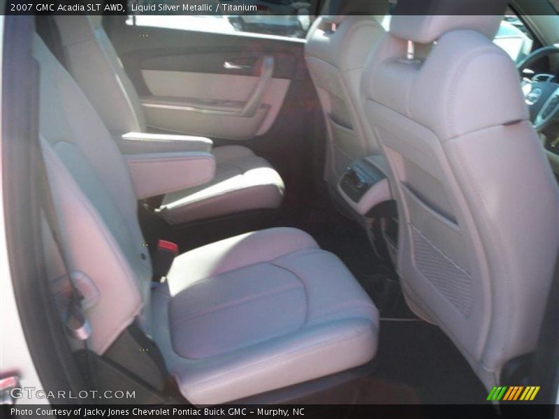 Liquid Silver Metallic / Titanium 2007 GMC Acadia SLT AWD